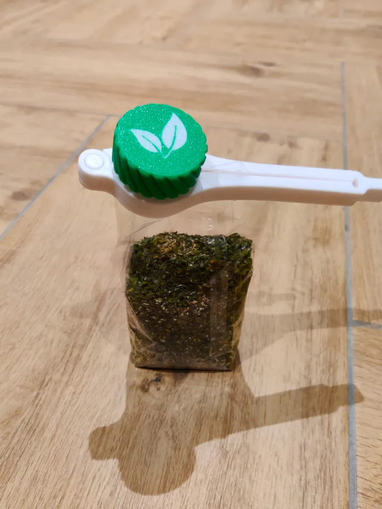 Micro-version du clip de sachet final 2.webp