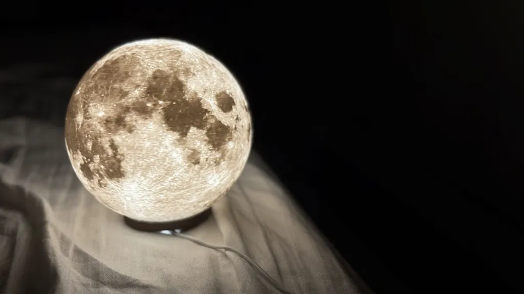 Lampe Lune 4.webp