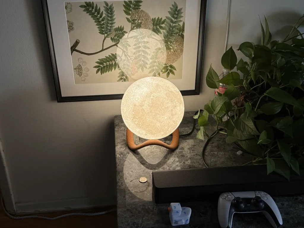 Lampe Lune avec Support Ondulé 5.webp