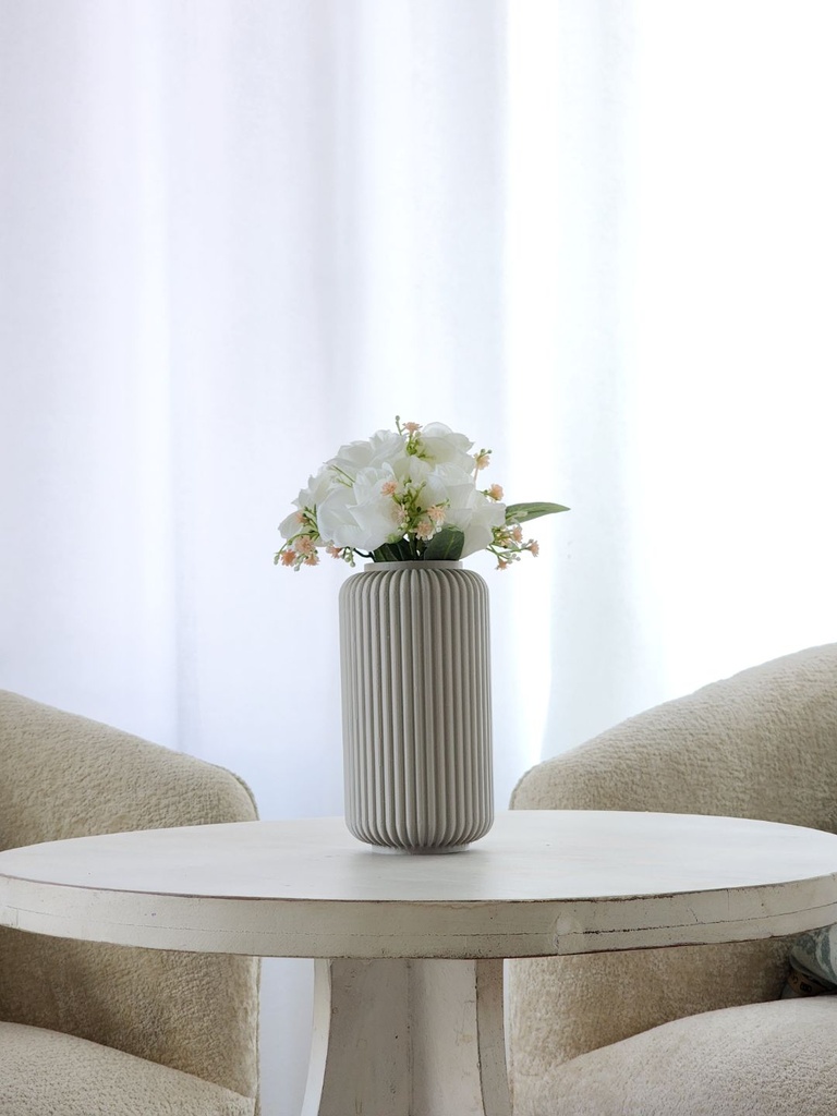 Vase cannelé contemporain - 1