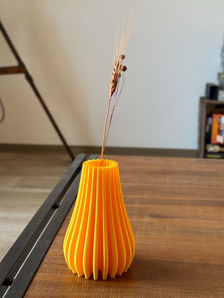 Vase spirale épuré - 1