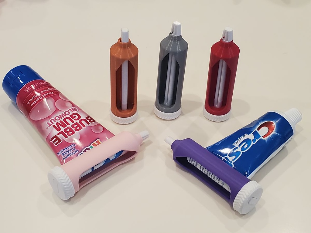 Presse-tube de dentifrice cranté