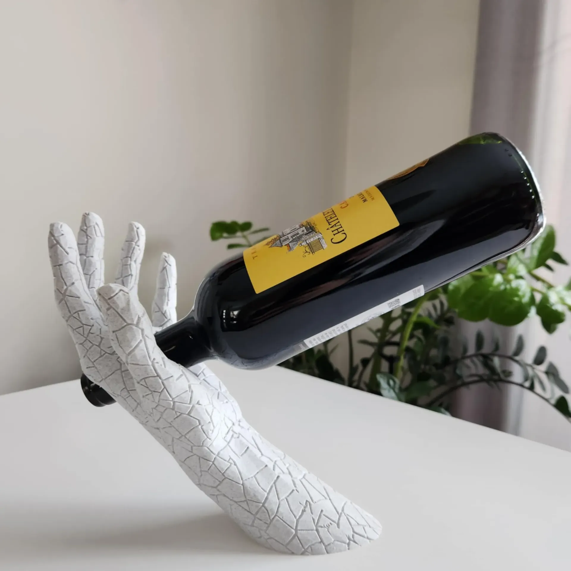Porte-Bouteille Main Sculptée – Support Vin